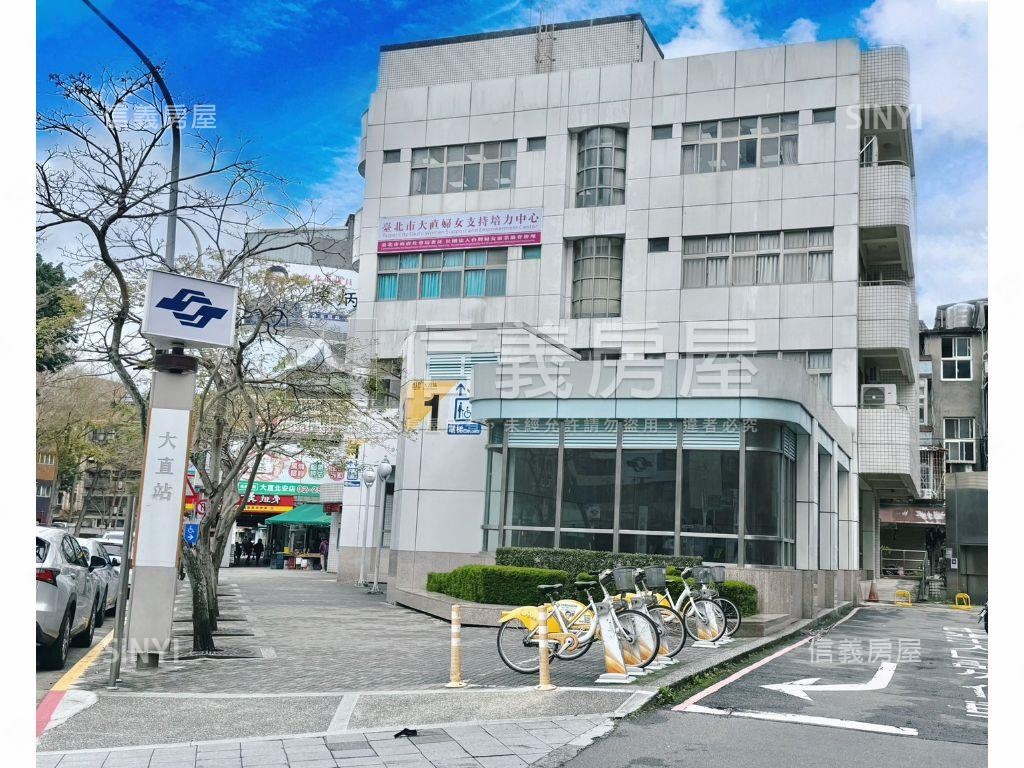 ★近捷運稀有三樓美宅★房屋室內格局與周邊環境
