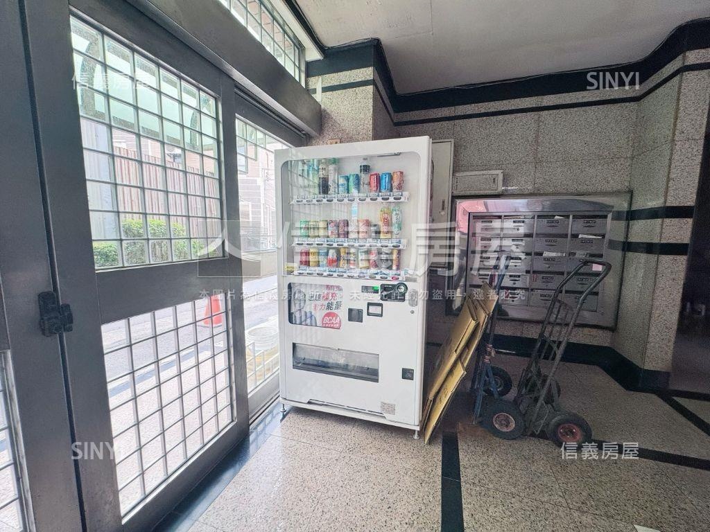 低總價大里邊間１－３樓店房屋室內格局與周邊環境