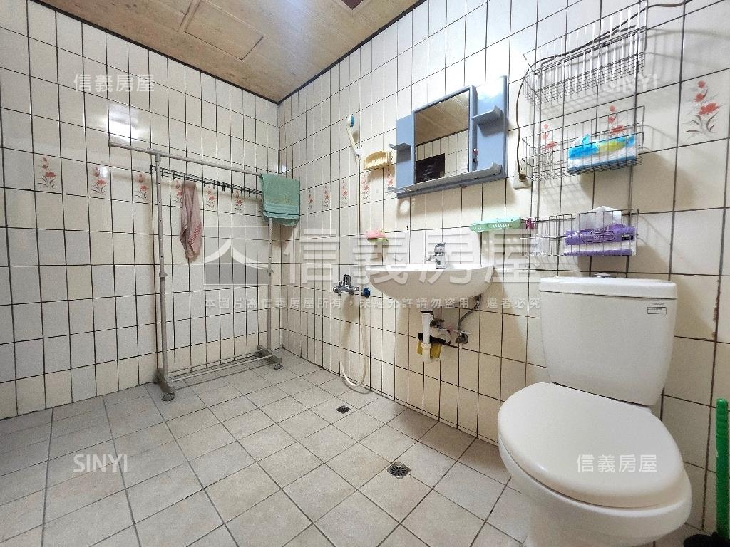 中正路公寓二樓房屋室內格局與周邊環境