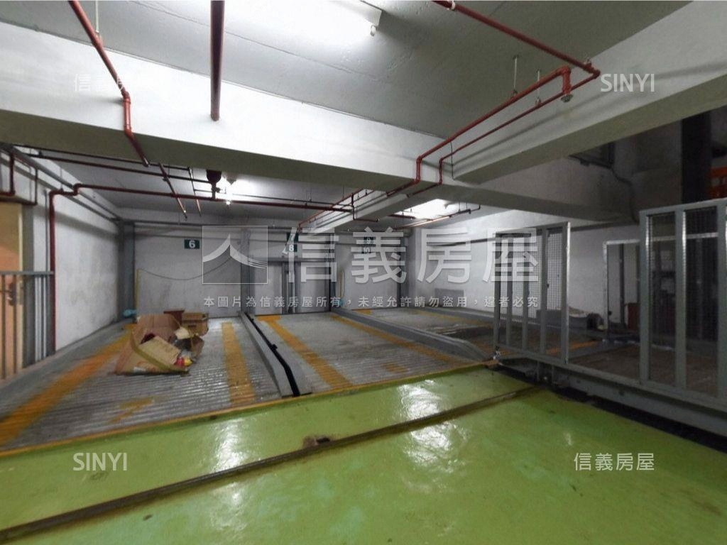 藝術館機械車位房屋室內格局與周邊環境