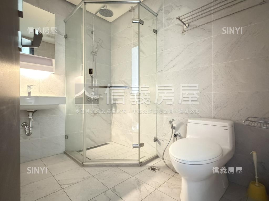 稀有高鐵千代田景觀三房宅房屋室內格局與周邊環境