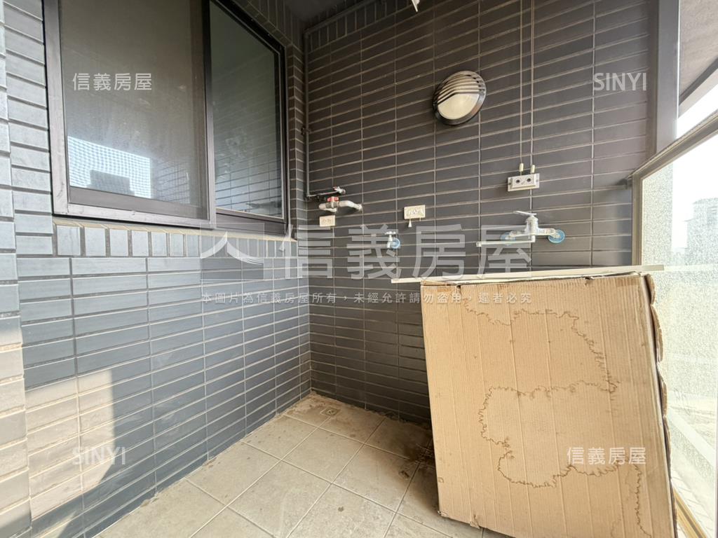 稀有高鐵千代田景觀三房宅房屋室內格局與周邊環境