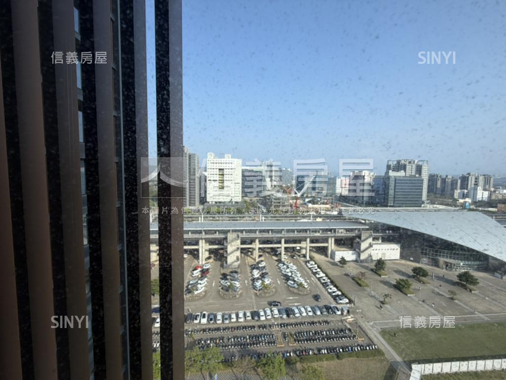 稀有高鐵千代田景觀三房宅房屋室內格局與周邊環境