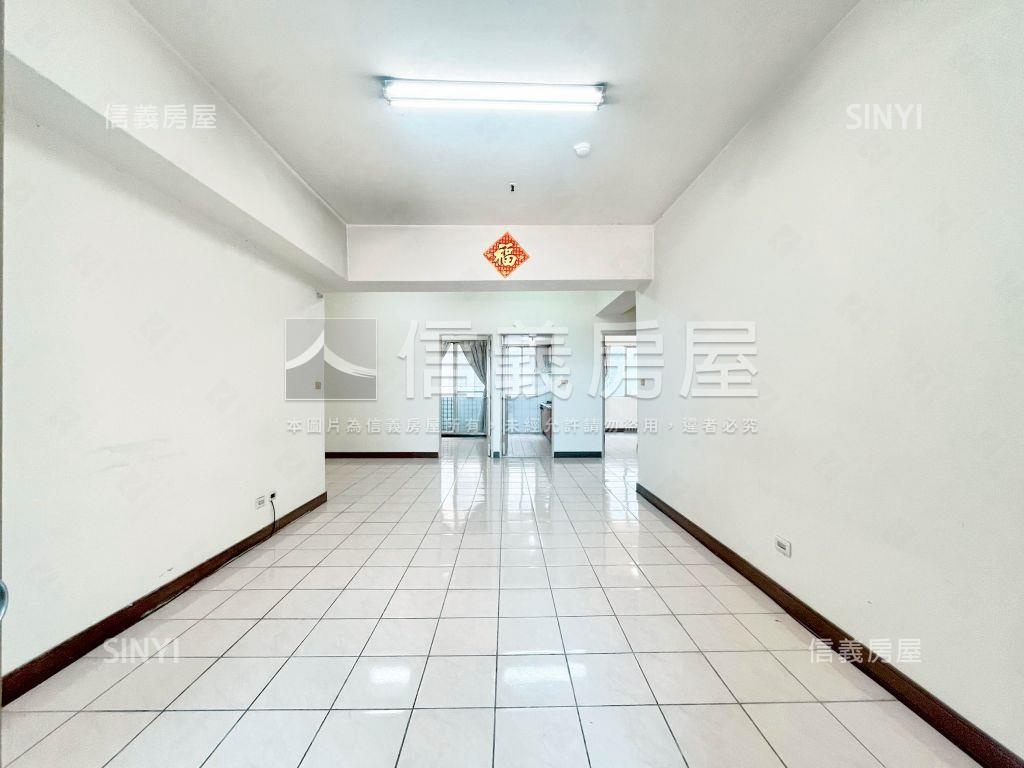 中科次頂樓質感三房可談房屋室內格局與周邊環境