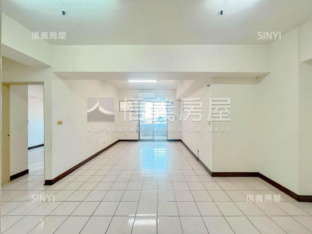 中科次頂樓質感三房可談房屋室內格局與周邊環境