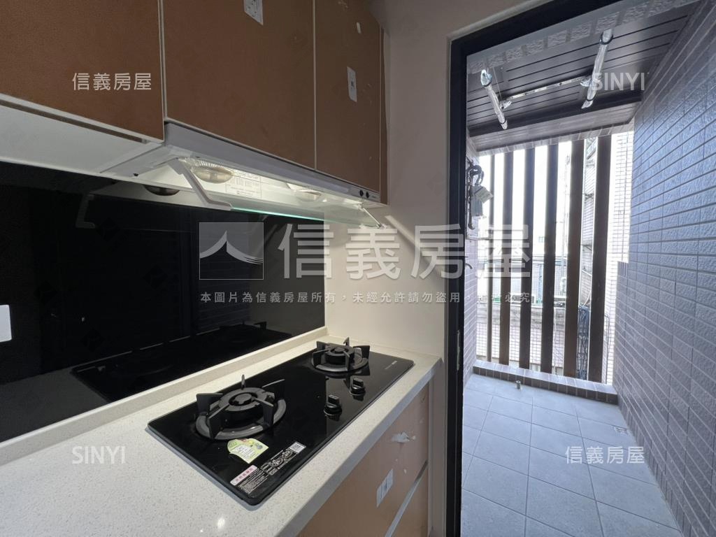 洲際十四期崇德薈兩房平車房屋室內格局與周邊環境