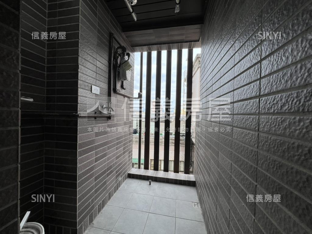 洲際十四期崇德薈兩房平車房屋室內格局與周邊環境