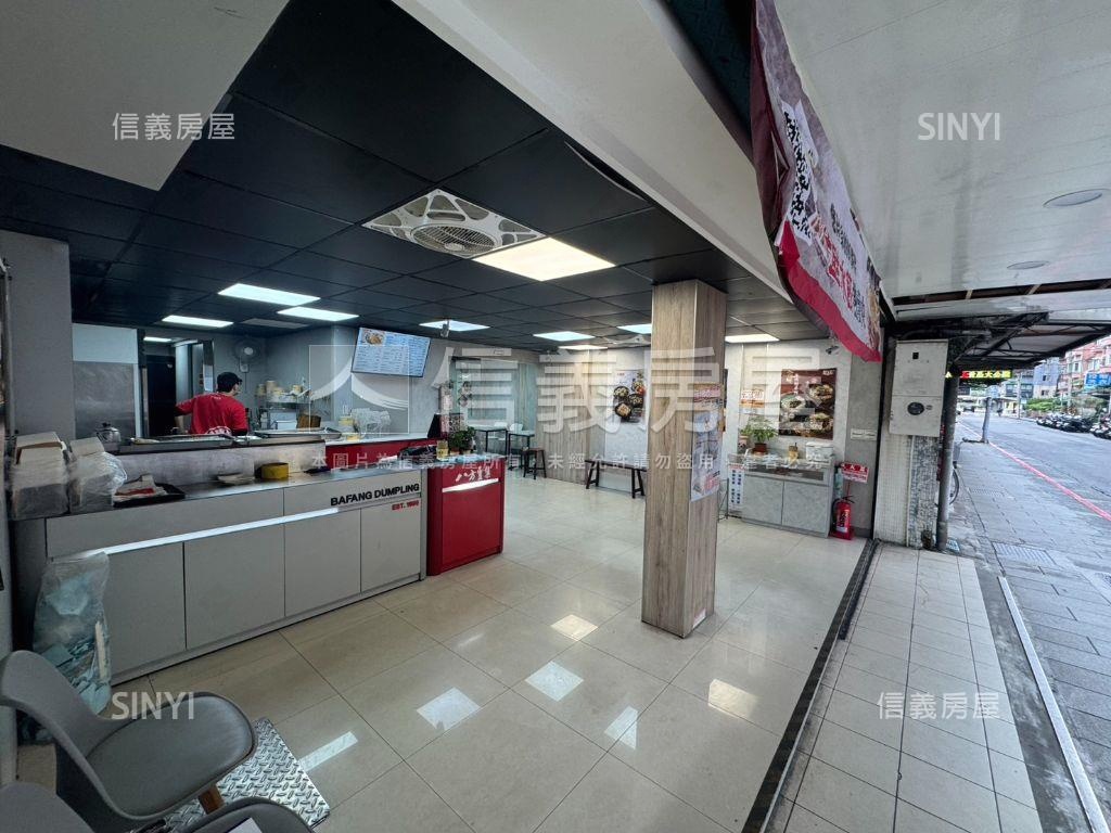 福興路大面寬黃金店面房屋室內格局與周邊環境