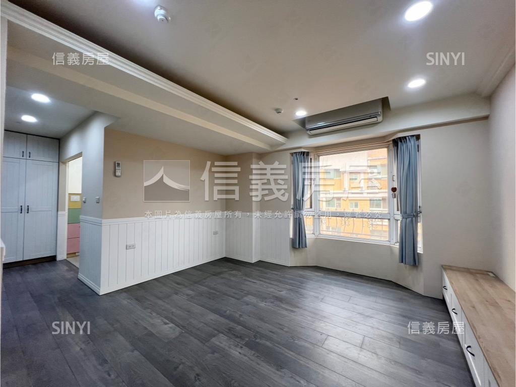 １８甲北歐風３房車位房屋室內格局與周邊環境