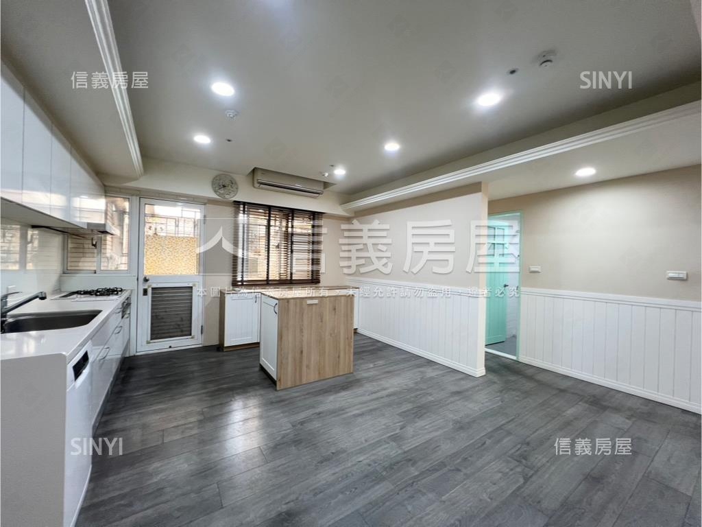 １８甲北歐風３房車位房屋室內格局與周邊環境