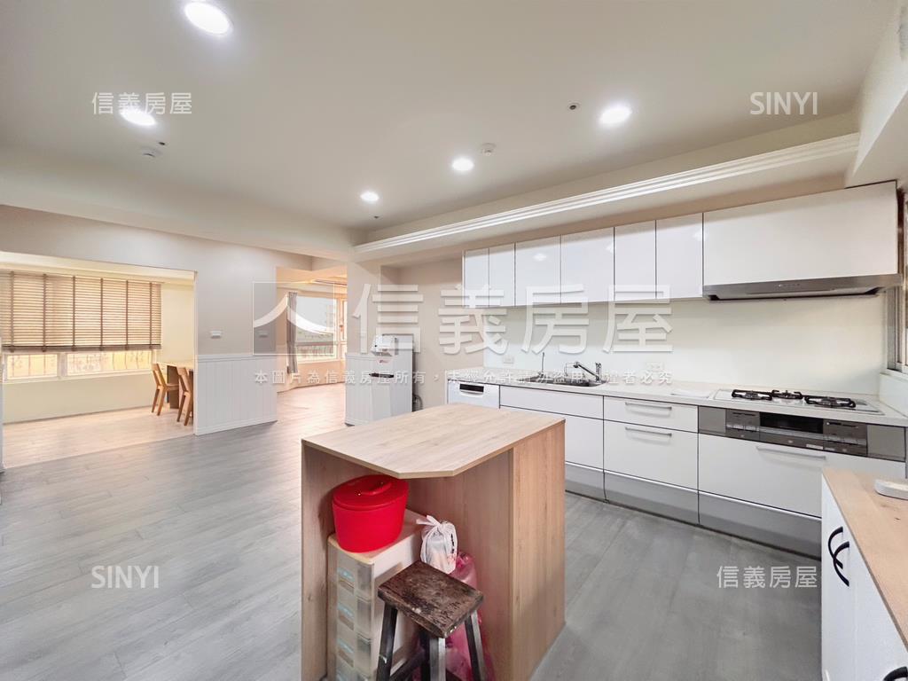 重劃區精品．拎包入住３房房屋室內格局與周邊環境