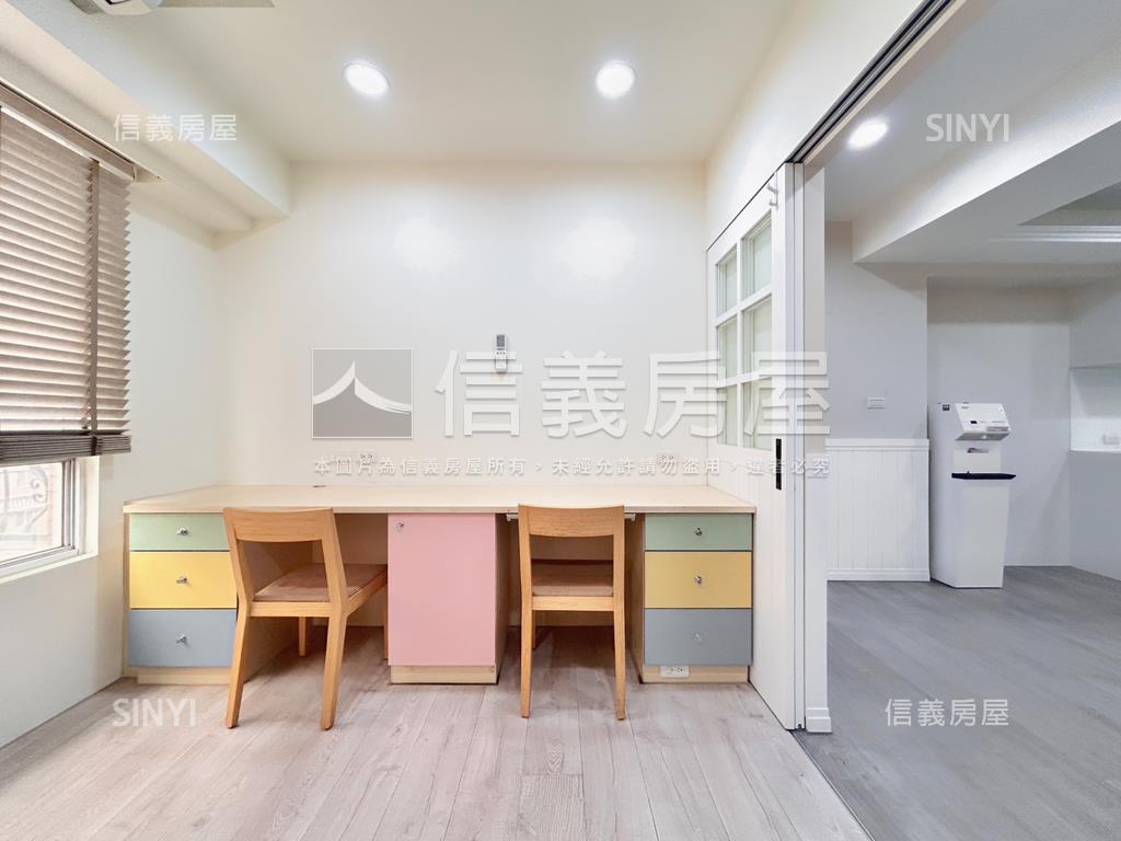 重劃區精品．拎包入住３房房屋室內格局與周邊環境