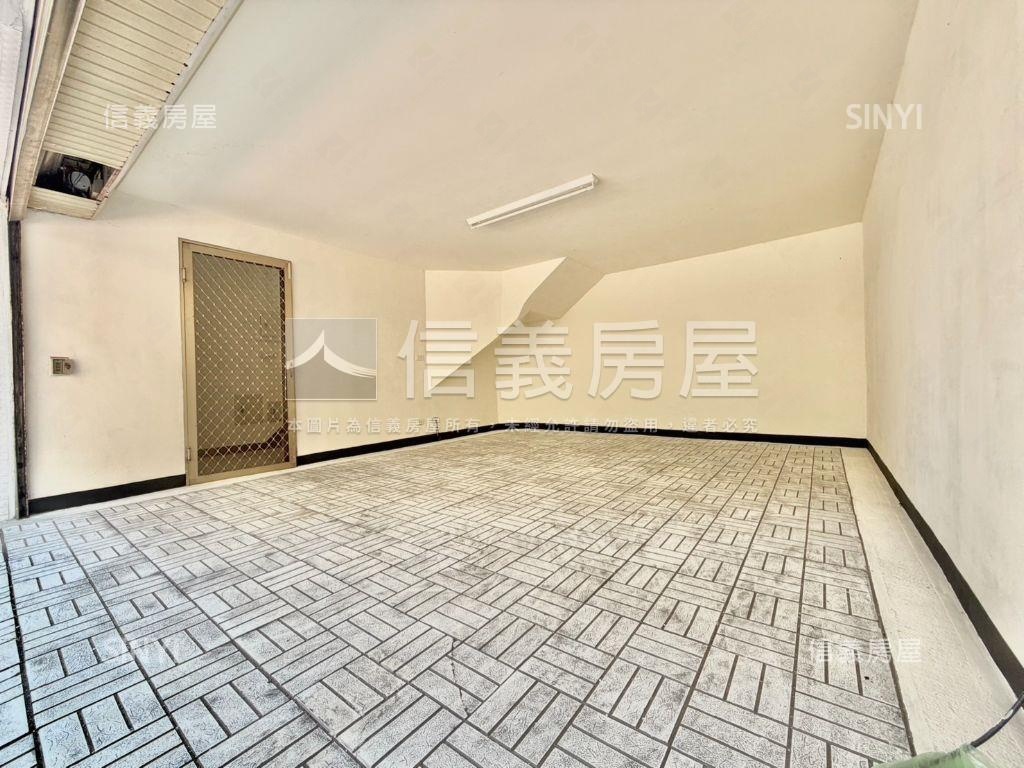 賢北面寬挑高樓中樓車墅房屋室內格局與周邊環境