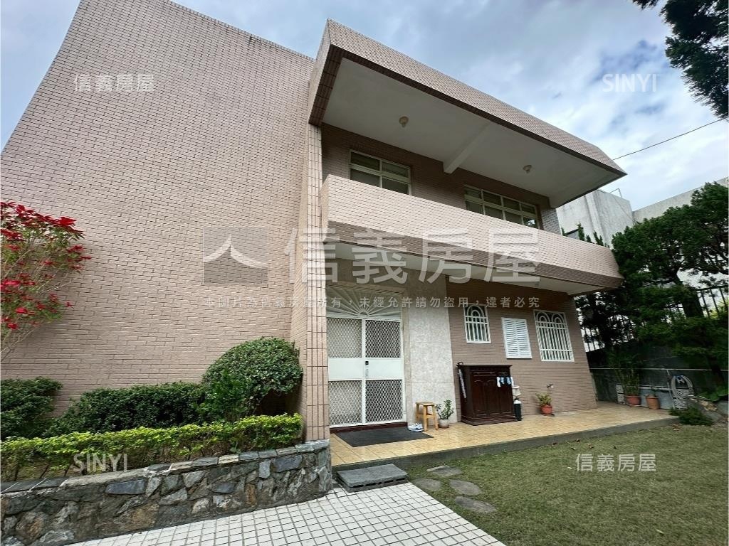 七段住二大別墅房屋室內格局與周邊環境