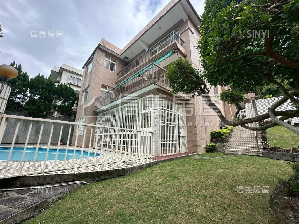 七段住二大別墅房屋室內格局與周邊環境