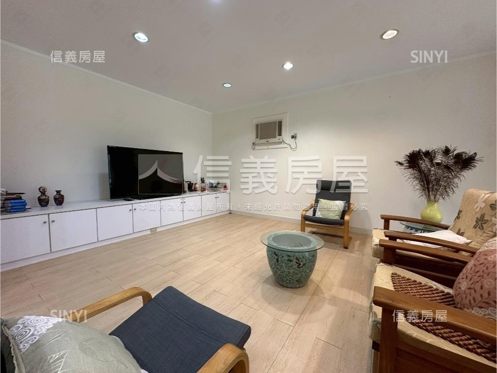 七段住二大別墅房屋室內格局與周邊環境