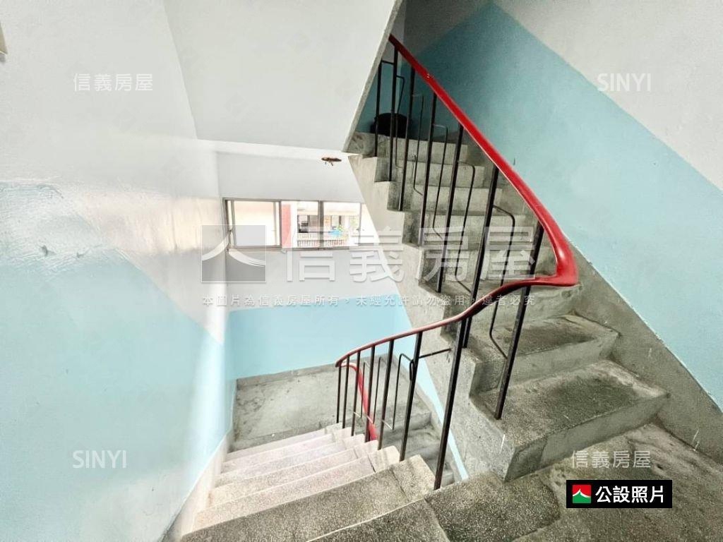 信義邊間隔套房收租頂加房屋室內格局與周邊環境