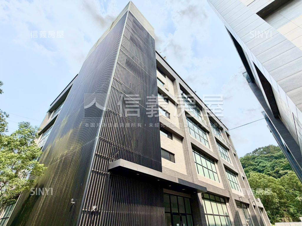 三峽介壽挑高方正廠辦３Ｆ房屋室內格局與周邊環境