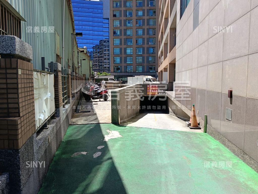 中和Ａ級廠辦二房屋室內格局與周邊環境