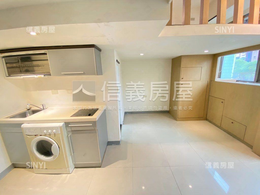 民生河賞挑高小築房屋室內格局與周邊環境