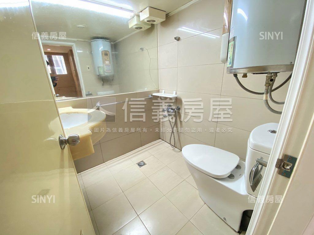 民生河賞挑高小築房屋室內格局與周邊環境