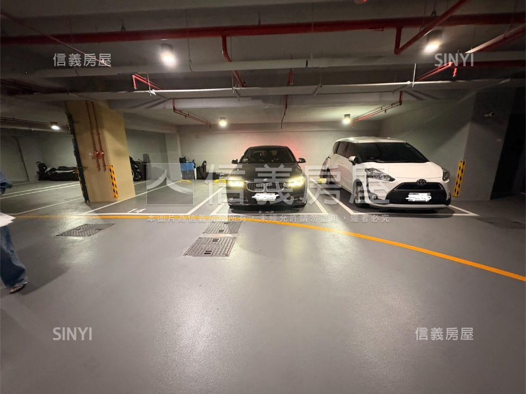 專任邊間心天地三房大車位房屋室內格局與周邊環境