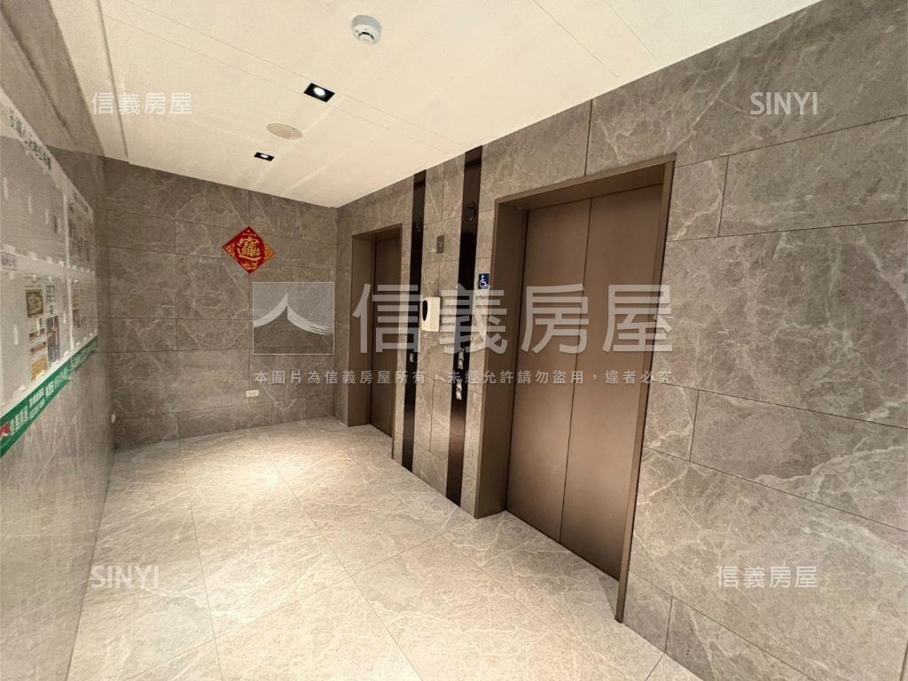 專任邊間心天地三房大車位房屋室內格局與周邊環境