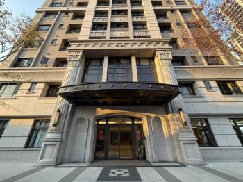 皇鼎質感三房雙車位