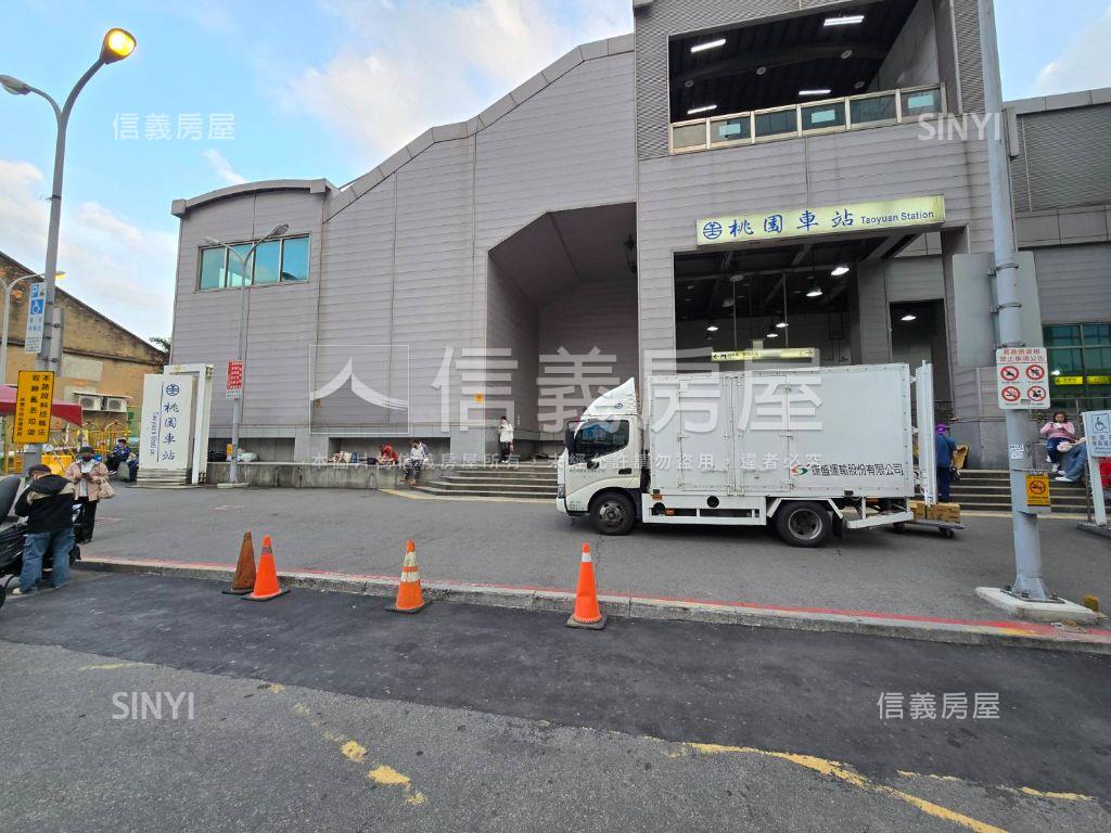 寶麗金美裝潢景觀溫馨套房房屋室內格局與周邊環境