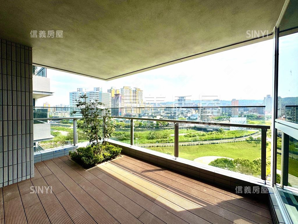 東騰青一新落成六樓面公園房屋室內格局與周邊環境
