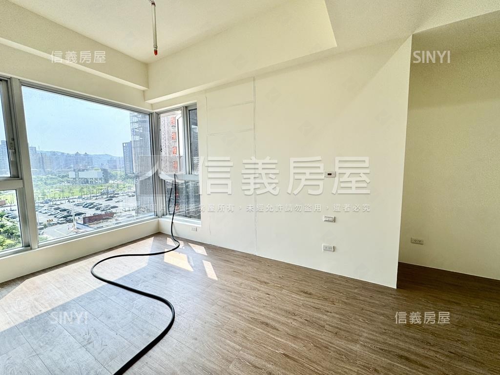 東騰青一新落成六樓面公園房屋室內格局與周邊環境
