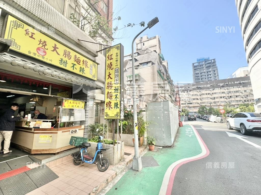 微風南京旁金店面房屋室內格局與周邊環境