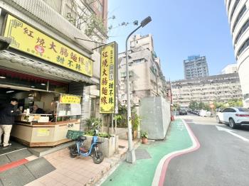 微風南京旁金店面