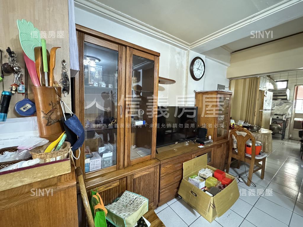 近雙連捷運．公寓兩房房屋室內格局與周邊環境