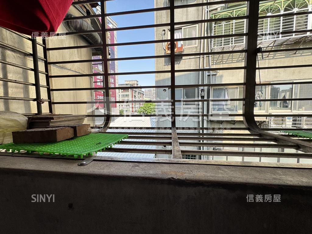 近雙連捷運．公寓兩房房屋室內格局與周邊環境