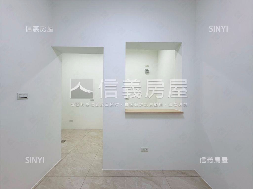 五甲採光好煥新美車庫透天房屋室內格局與周邊環境