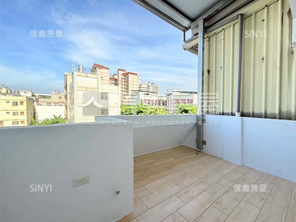 五甲採光好煥新美車庫透天房屋室內格局與周邊環境