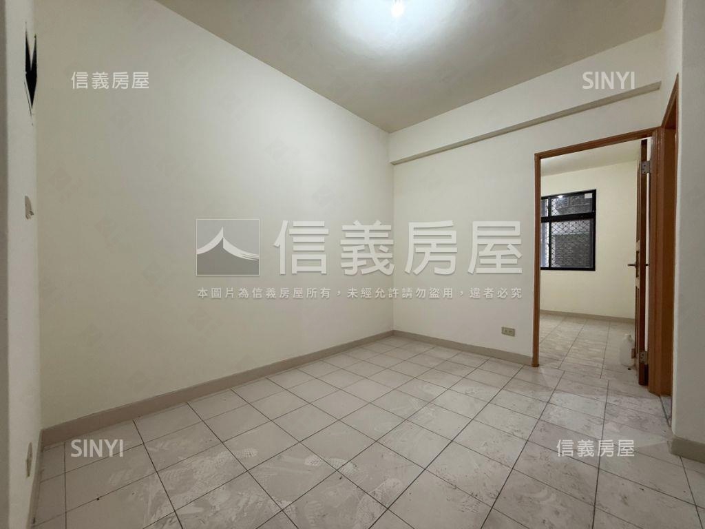 近捷運～秀山二樓極品美寓房屋室內格局與周邊環境