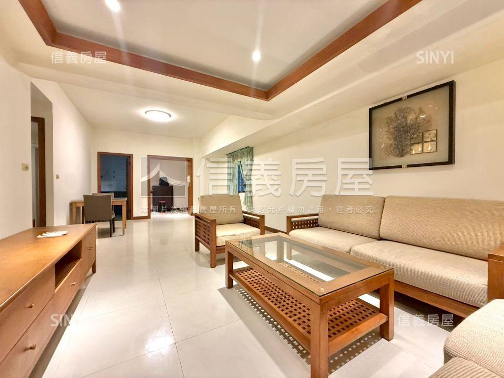 茄苳華城方正三房車位房屋室內格局與周邊環境