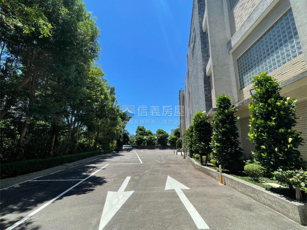 新★土城千坪乙工土地旅館房屋室內格局與周邊環境
