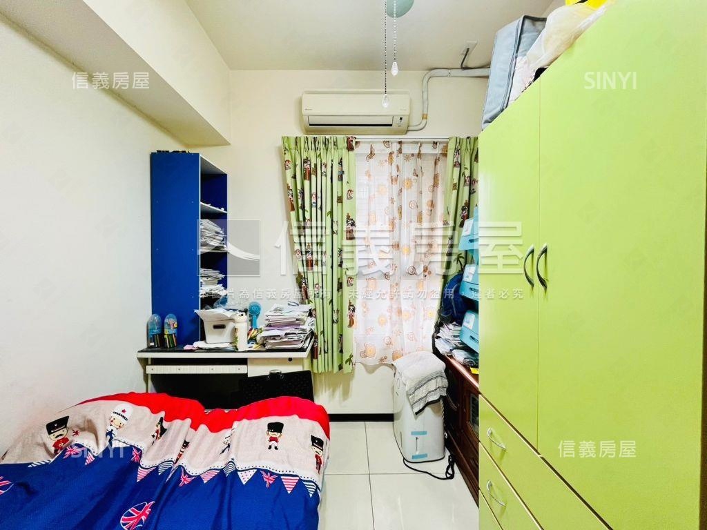 降價案！彩虹城２四房平車房屋室內格局與周邊環境