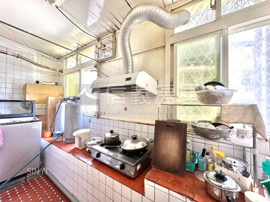 北投二樓好公寓房屋室內格局與周邊環境