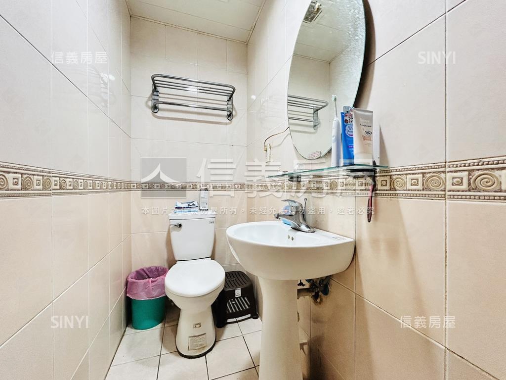 中正近捷運。豪邸大戶房屋室內格局與周邊環境