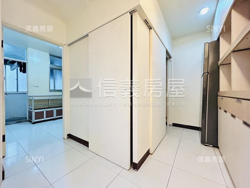 中正近捷運。豪邸大戶房屋室內格局與周邊環境