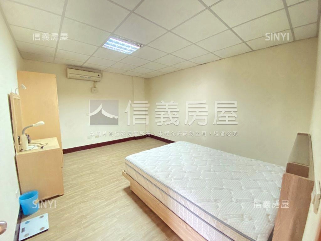 近海華單層大空間住辦房屋室內格局與周邊環境