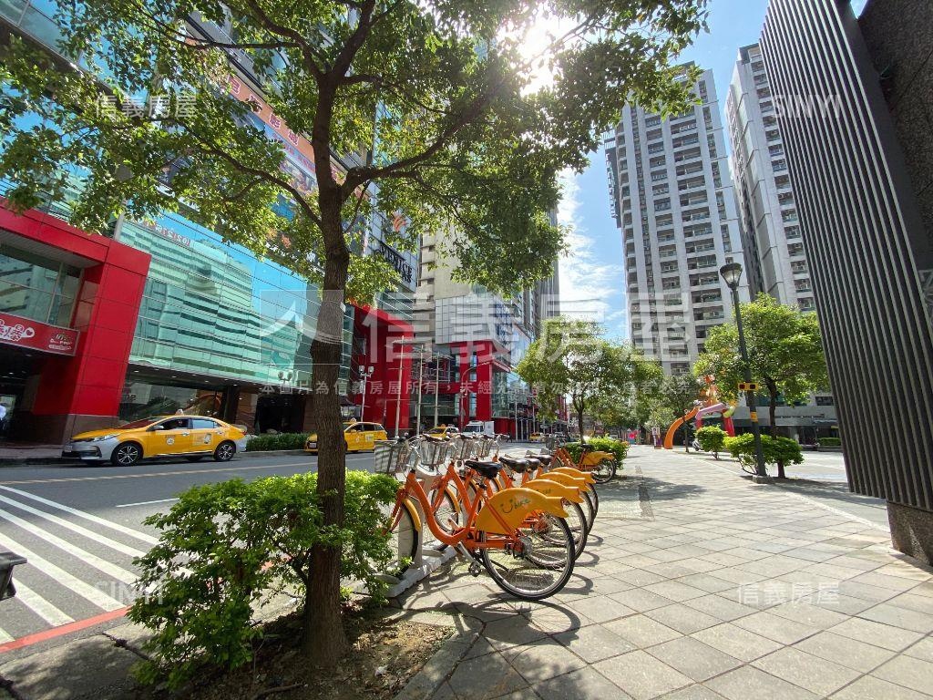 近海華單層大空間住辦房屋室內格局與周邊環境
