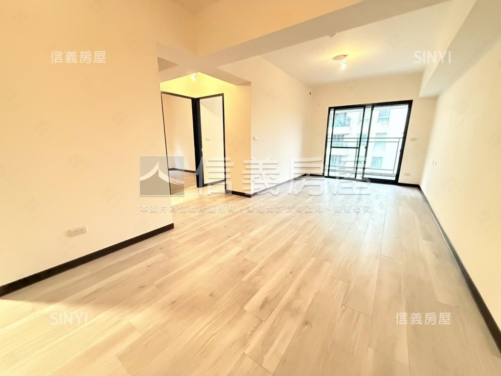 櫻花旭。愜意３房車位房屋室內格局與周邊環境