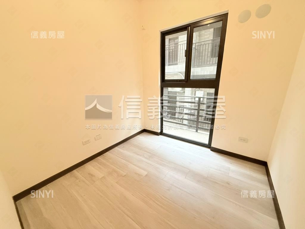 櫻花旭。愜意３房車位房屋室內格局與周邊環境