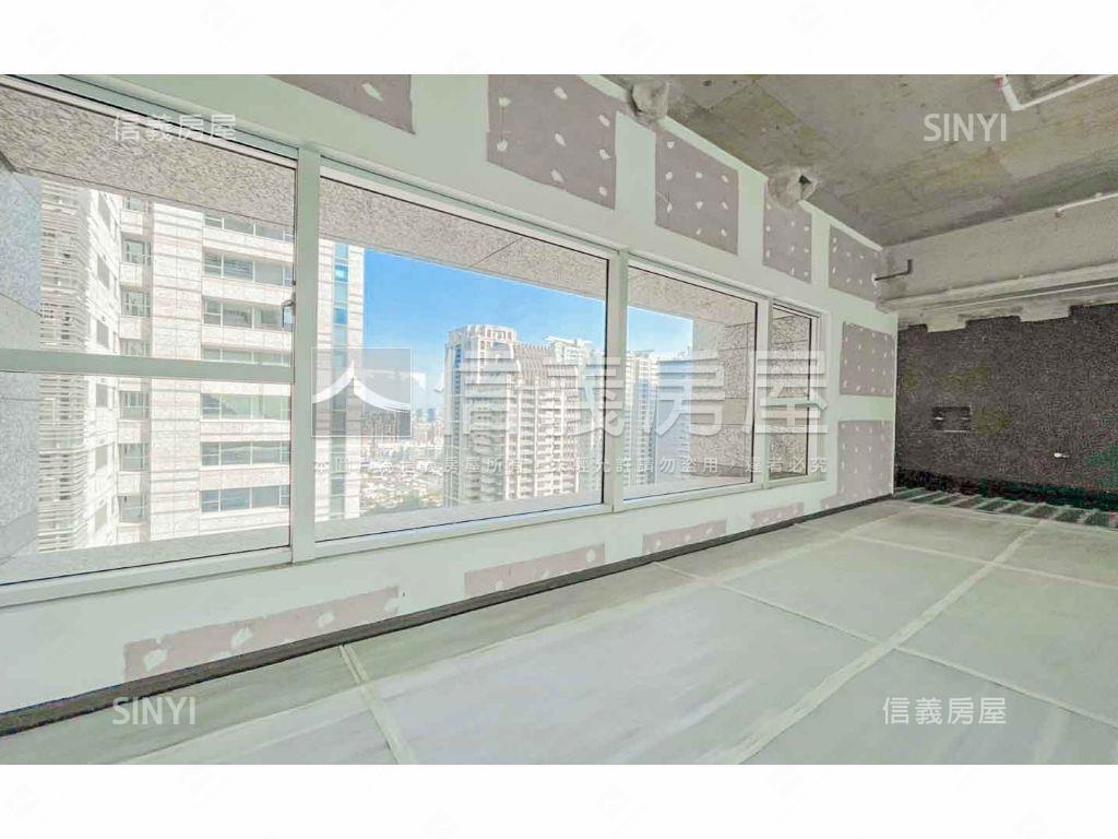 寶輝秋紅谷高樓七期夜景房屋室內格局與周邊環境