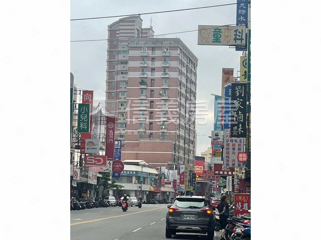 曉陽路高樓層大三房平車房屋室內格局與周邊環境